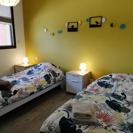 Aux Couleurs Du