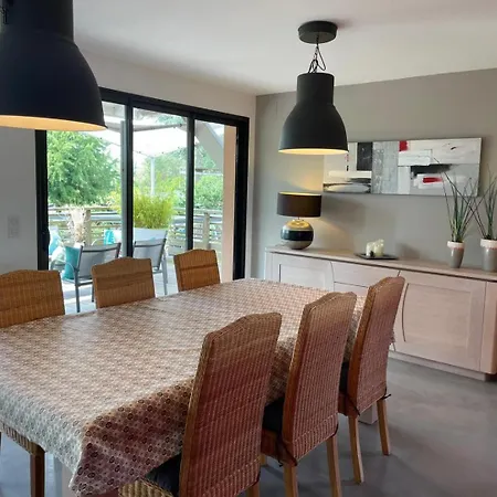 Aux Couleurs Du Holiday home