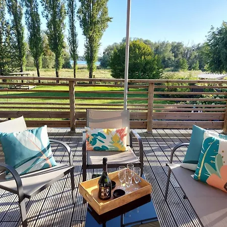 Aux Couleurs Du * Géraudot