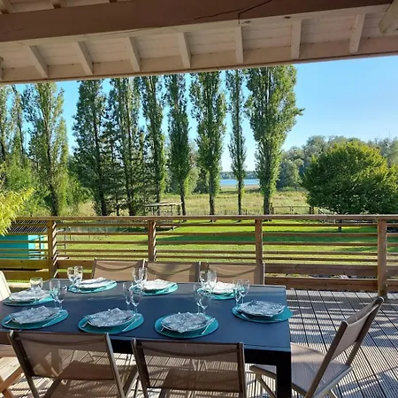 Aux Couleurs Du Holiday home